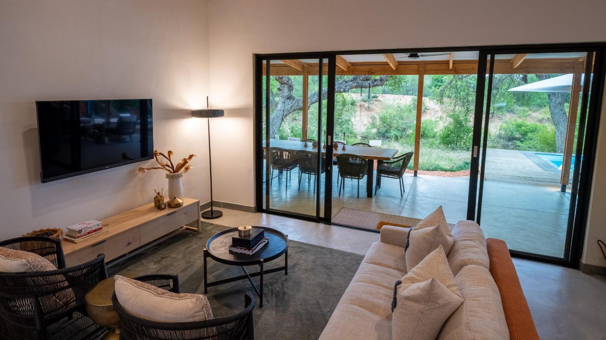 Nomads Den Private Villa With Heated Pool On Hoedspruit Wildlife Estate Riverbed Esterno foto